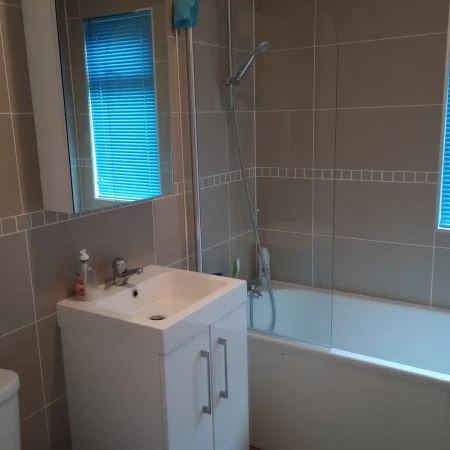 94af3721-0eba-490a-b9cf-b2a5ce8e0052